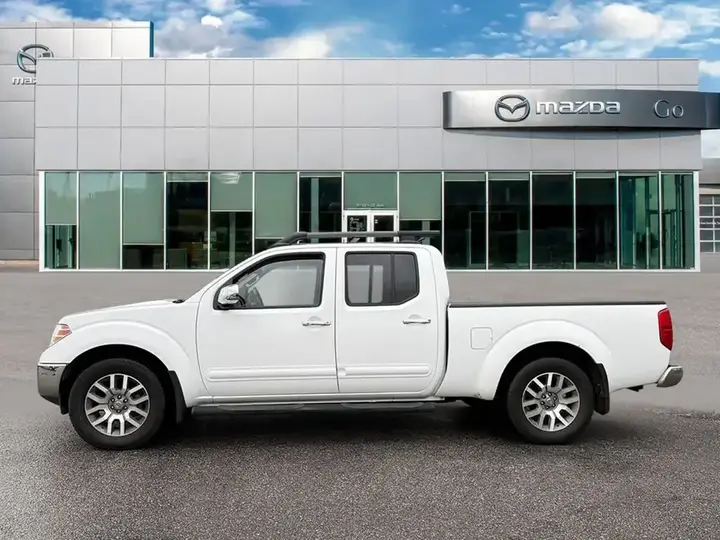 Nissan Frontier 2012 photo 3