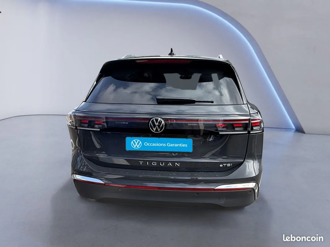 Volkswagen Tiguan 2024 photo 4