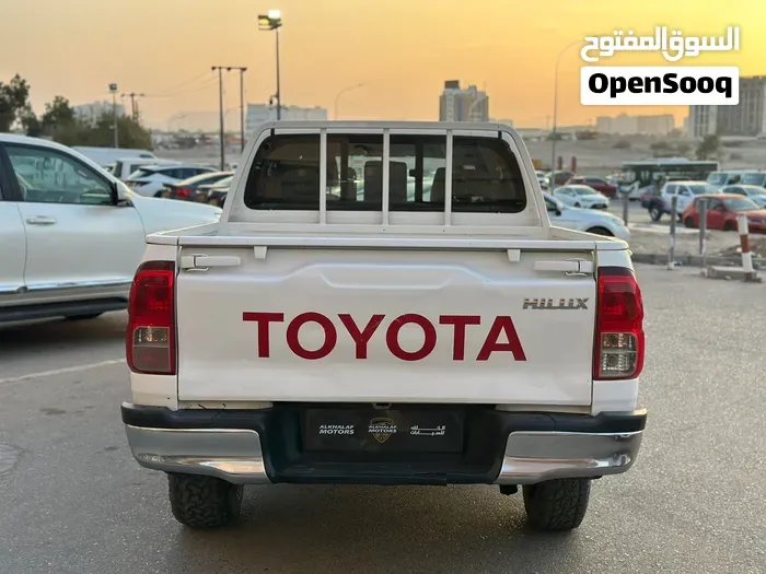 Toyota Hilux 2021 photo 4