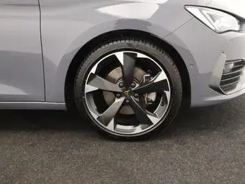 Cupra Leon 2024 photo 4