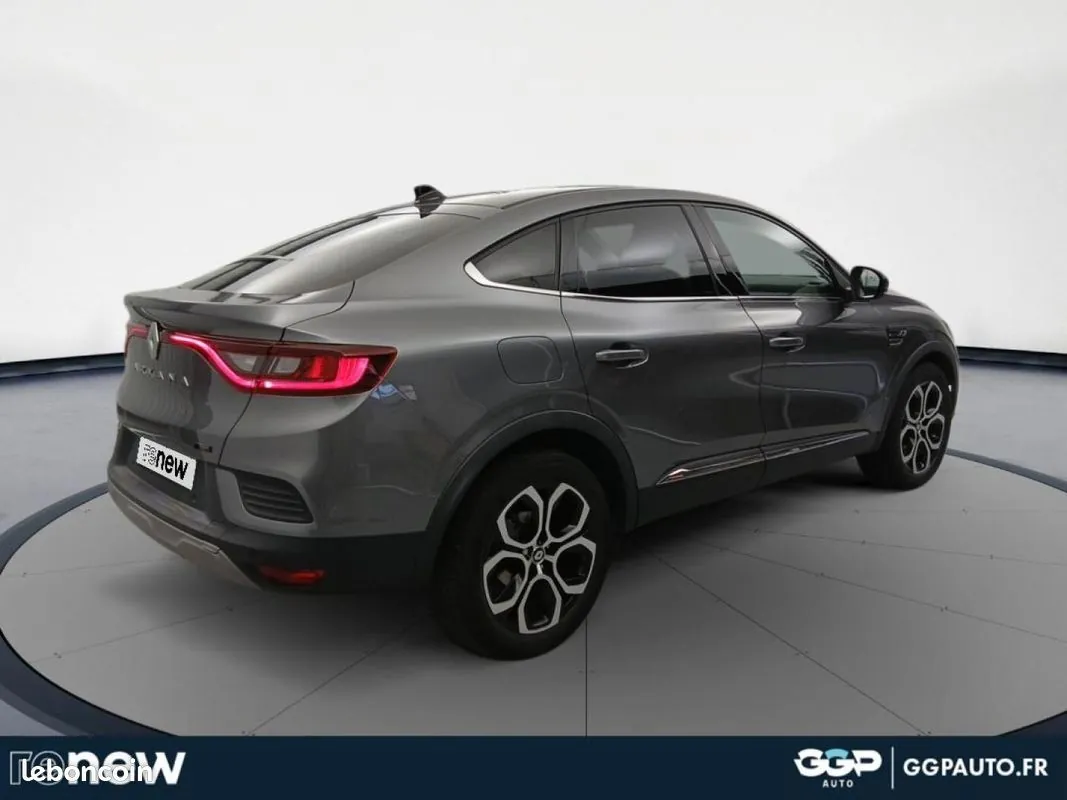 Renault Arkana 2023 photo 5
