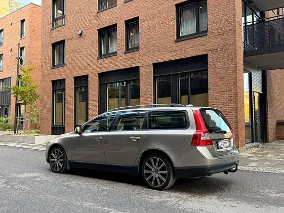 Volvo V70 2008 photo 3