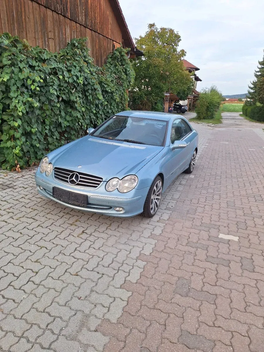 Mercedes-Benz Clk-Class