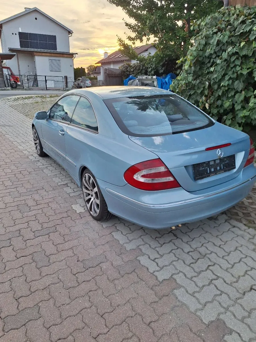Mercedes-Benz Clk-Class