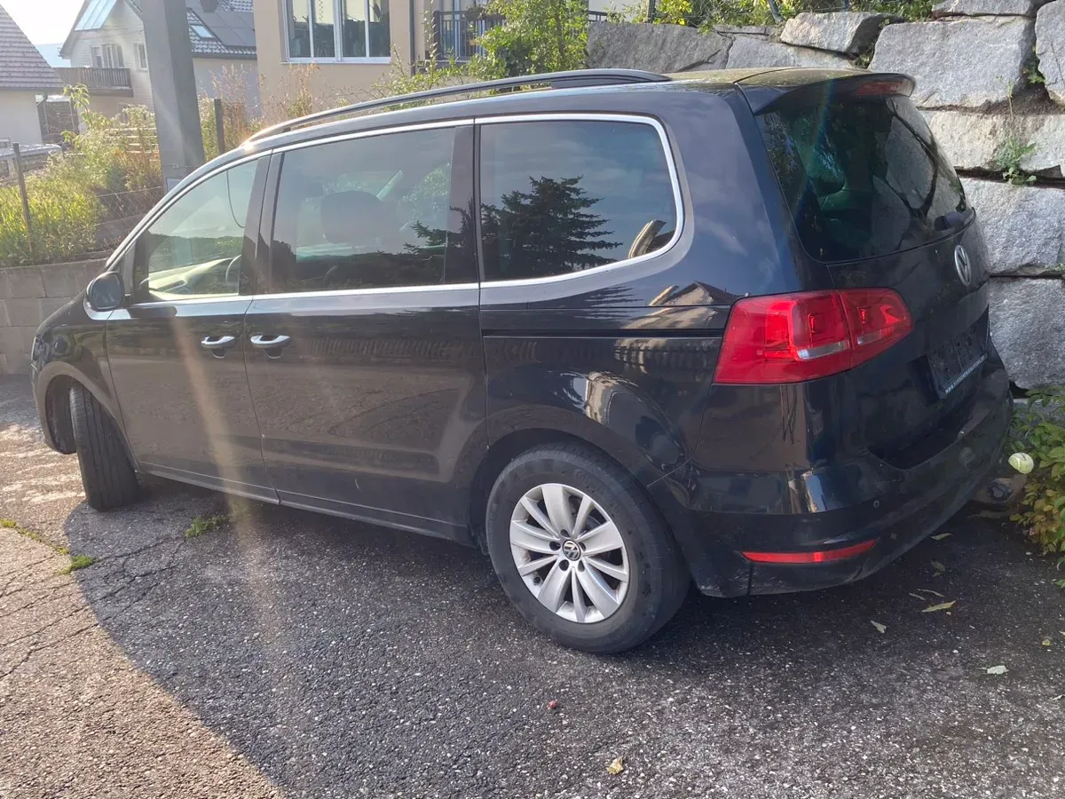 Volkswagen Sharan 2014 photo 2