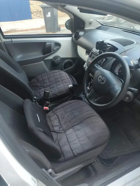 Toyota Aygo 2011 photo 5
