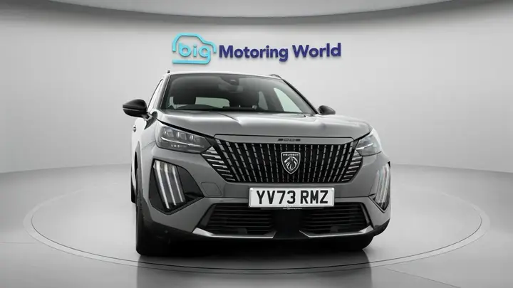 Peugeot 2008 2023 photo 3