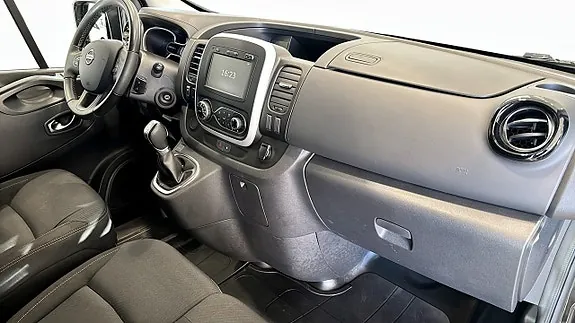 Nissan Nv300 2021 photo 3