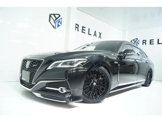 Toyota Crown Hybrid G-Executive 2018 photo 2
