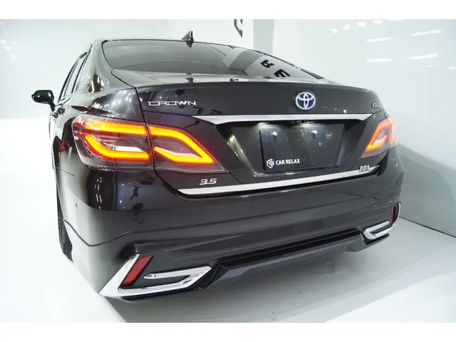 Toyota Crown Hybrid G-Executive 2018 photo 3