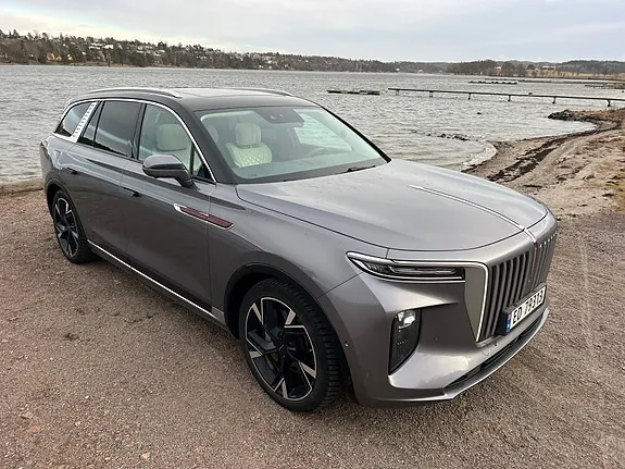 Hongqi E-Hs9 2022 photo 2
