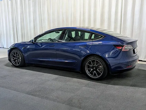 Tesla Model 3 2021 photo 3