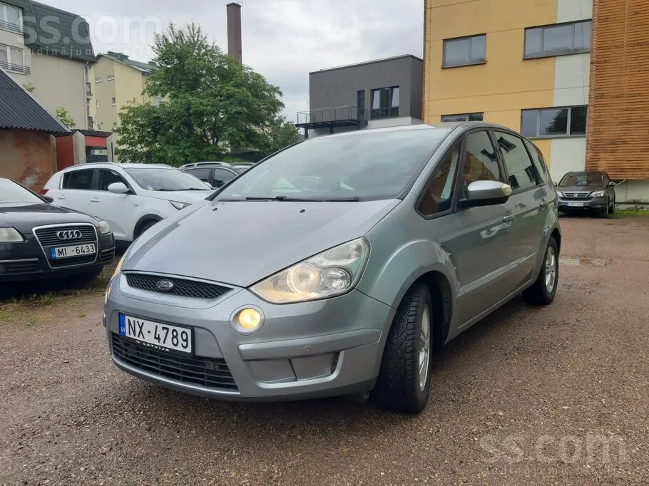 Ford S-Max
