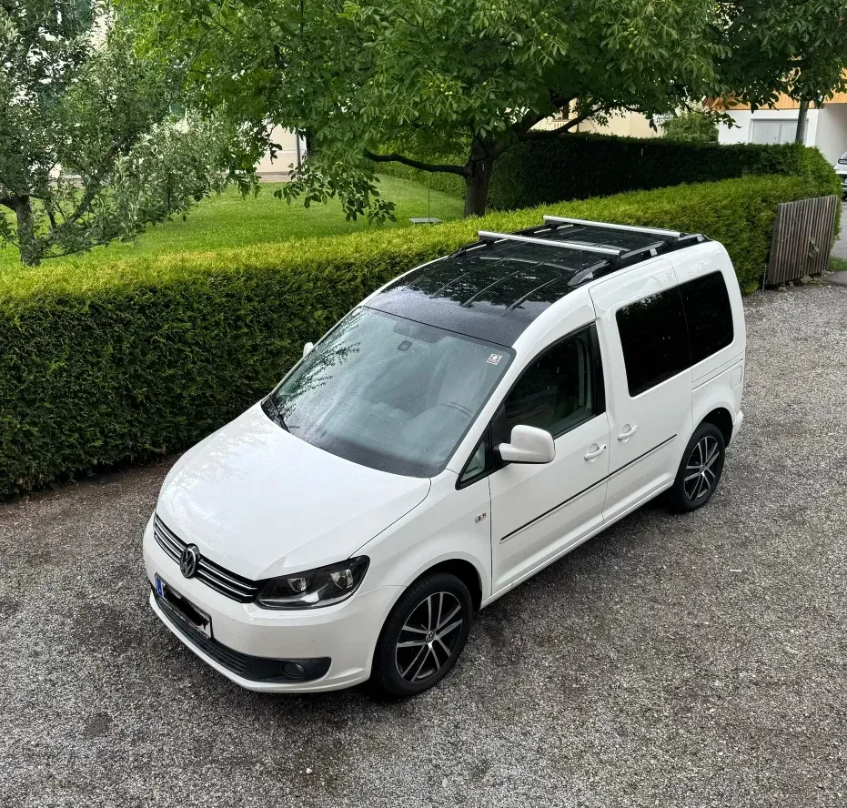 Volkswagen Caddy 2012 photo 2