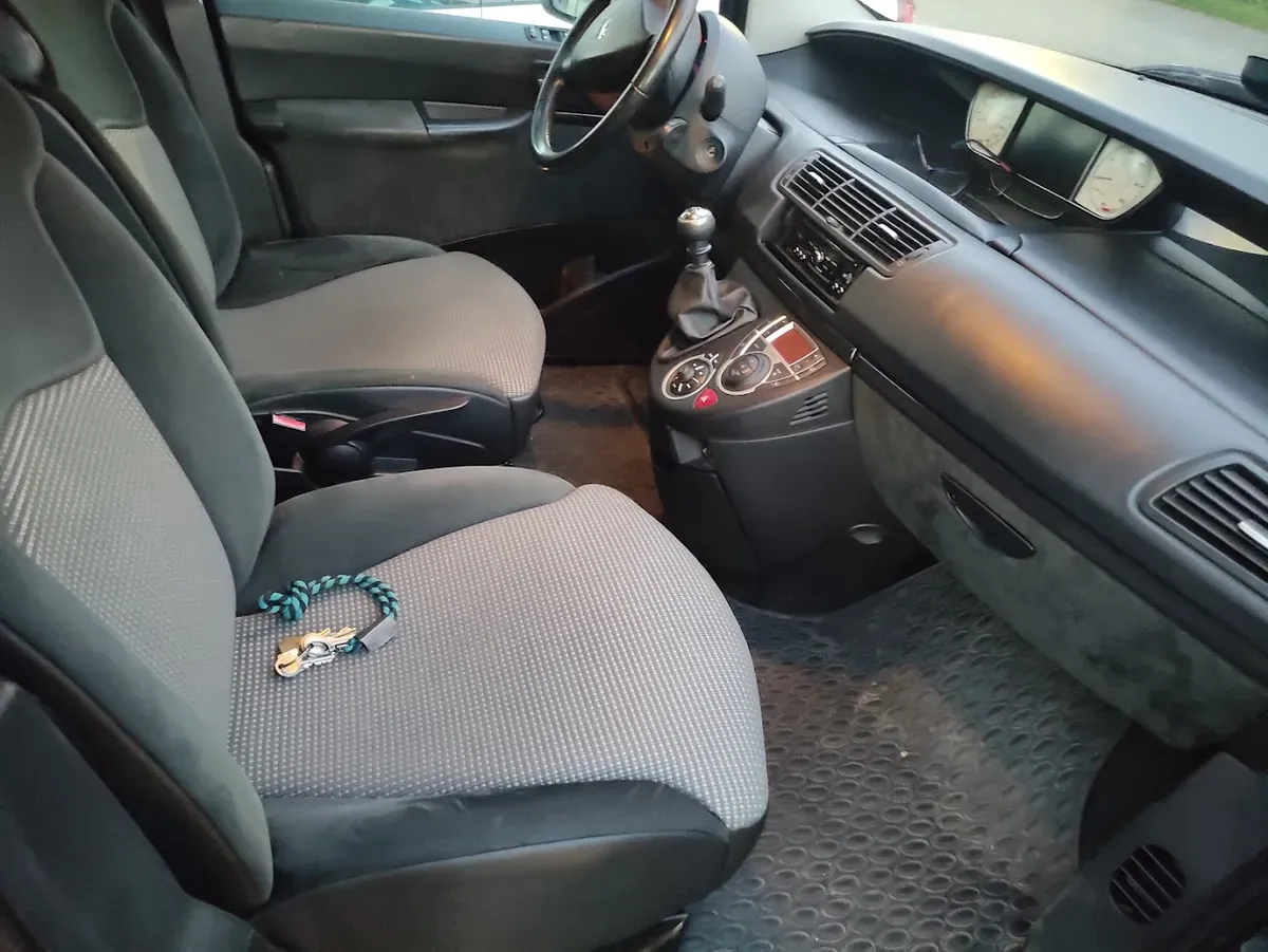 Peugeot 807 2014 photo 3