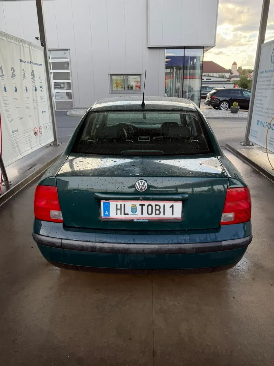 Volkswagen Passat 1998 photo 2