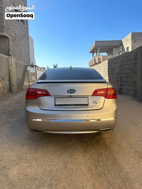 Kia Cadenza 2011 photo 2