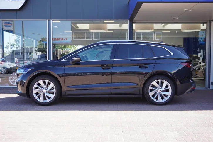 Skoda Enyaq 2021 photo 2