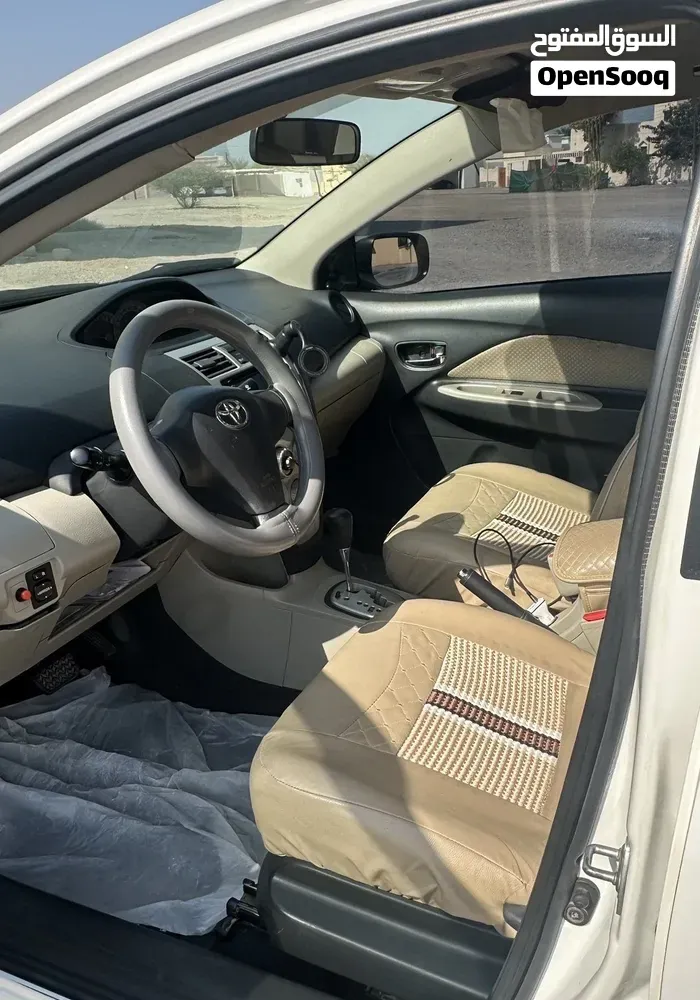 Toyota Yaris 2008 photo 4