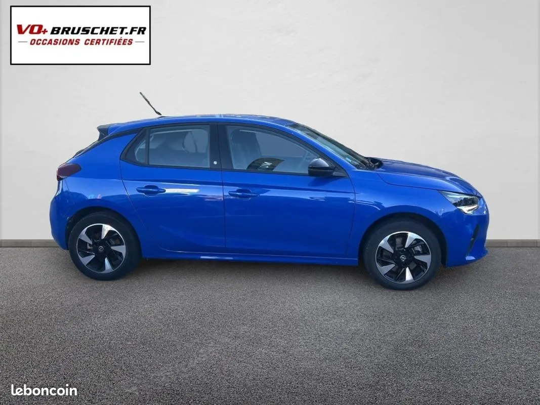 Opel Corsa 2023 photo 3