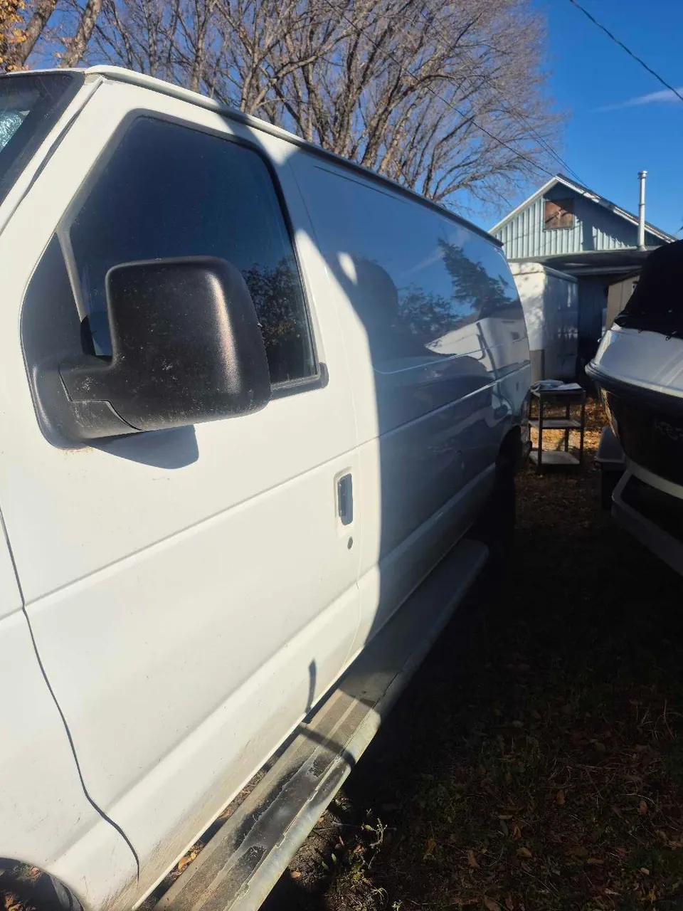 Ford E-250 2006 photo 3