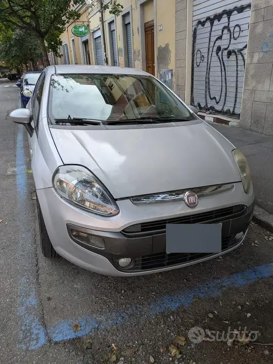 Fiat Punto Evo 2010 photo 2