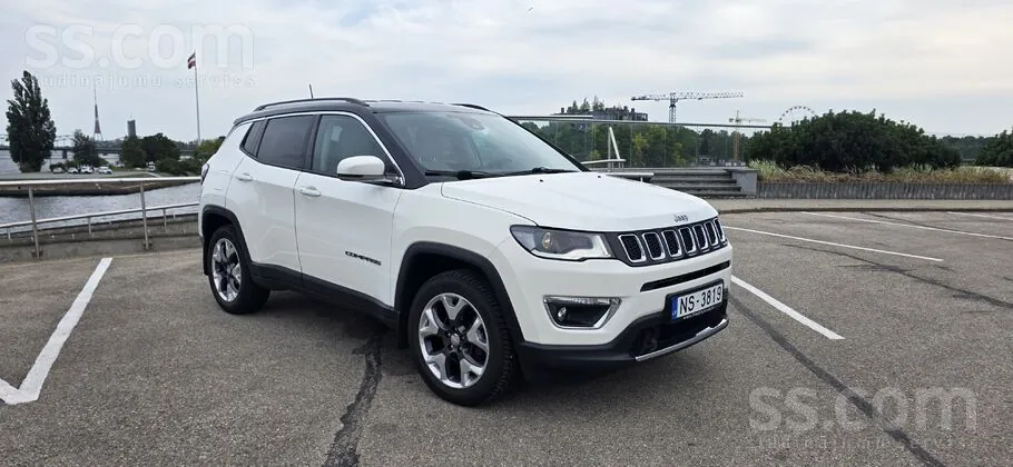 Jeep Compass 2018 photo 2