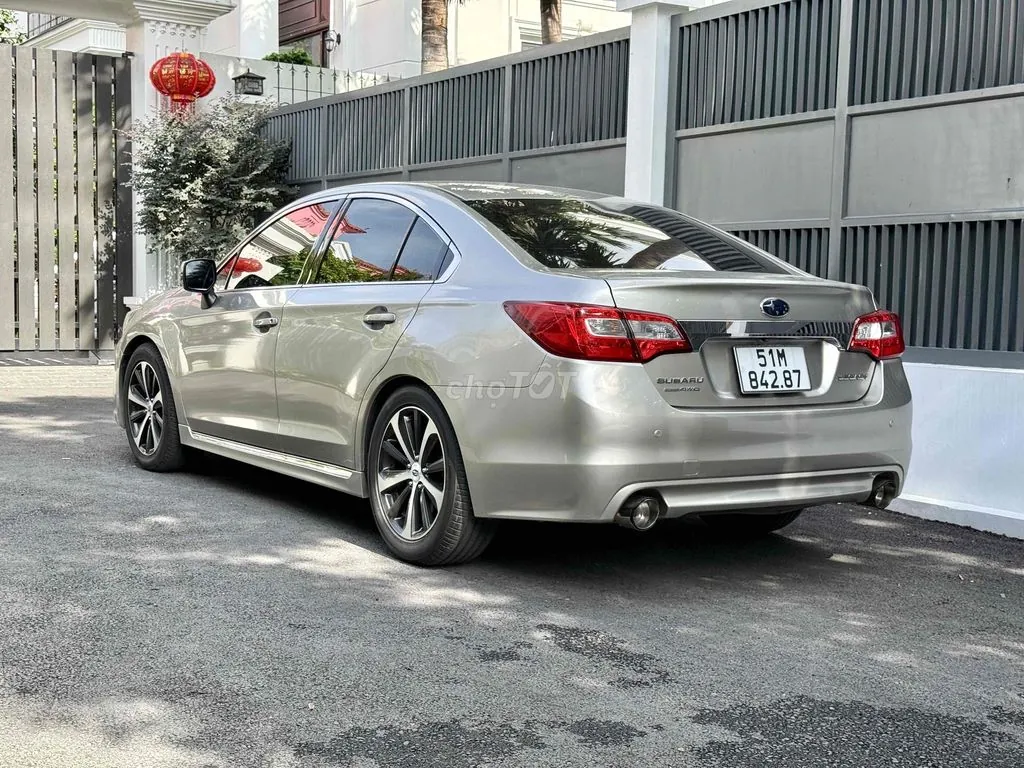 Subaru Legacy 2015 photo 3