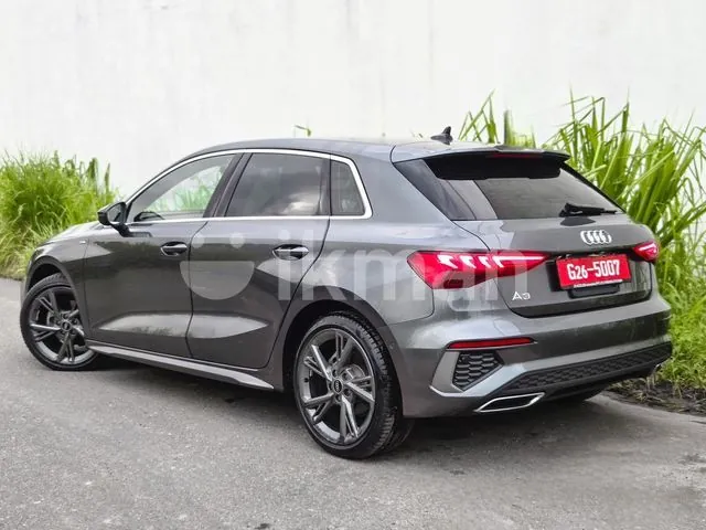 Audi A3 2023 photo 2