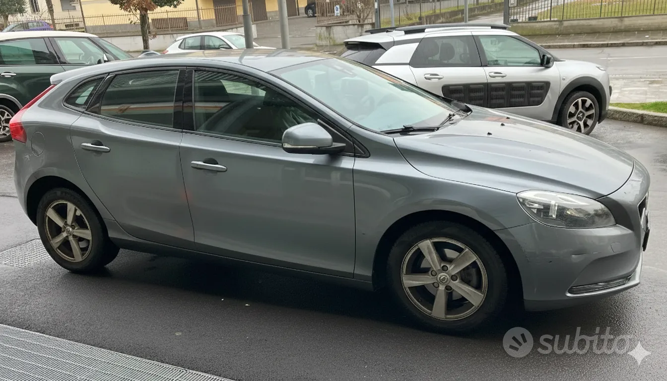 Volvo V40 2017 photo 3