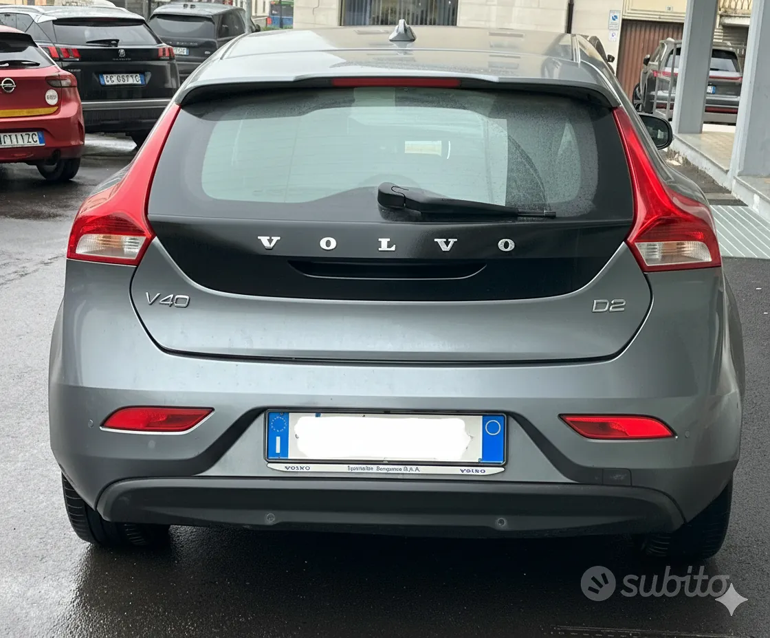 Volvo V40 2017 photo 2