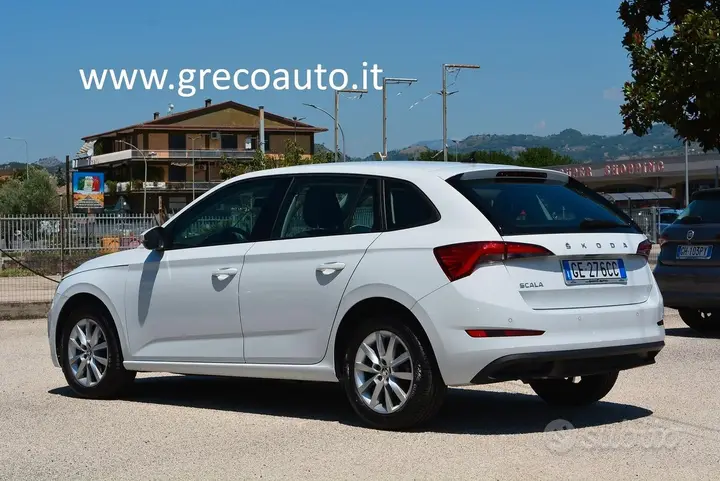 Skoda Scala 2021 photo 3