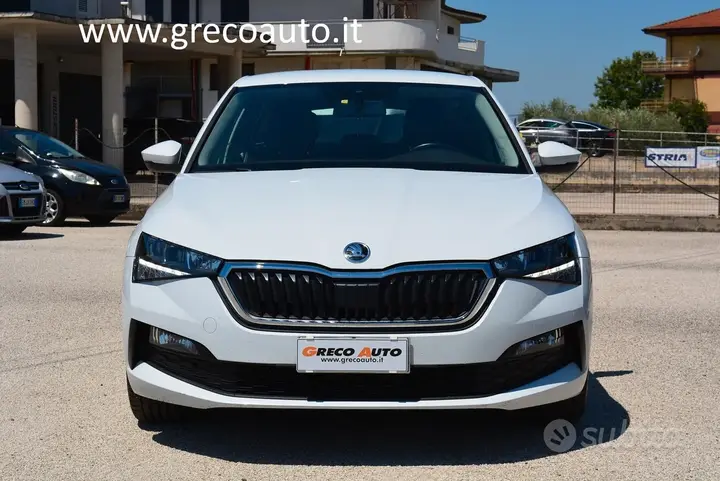 Skoda Scala 2021 photo 2