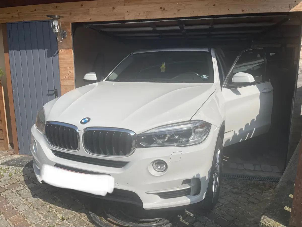 BMW X5 2014 photo 2