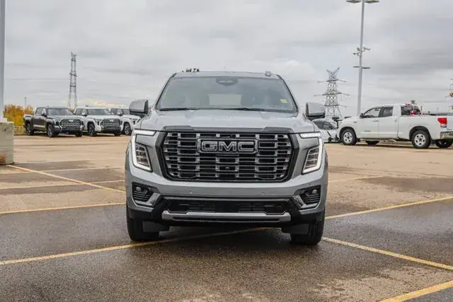 GMC Yukon Xl 2027 photo 3
