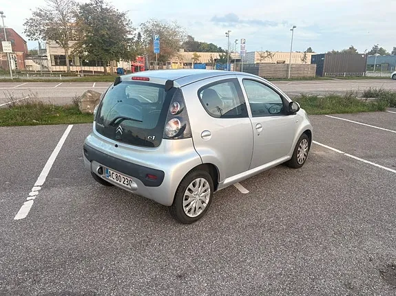 Citroen C1 2013 photo 2