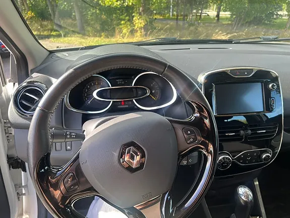 Renault Clio 2014 photo 5