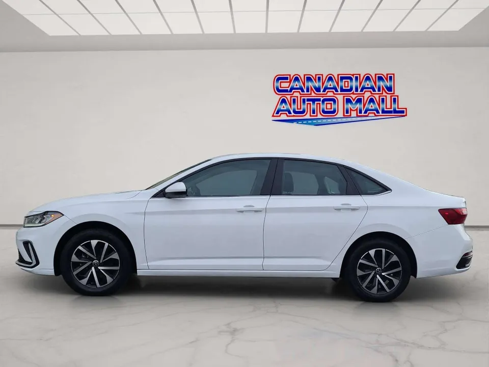 Volkswagen Jetta 2025 photo 4