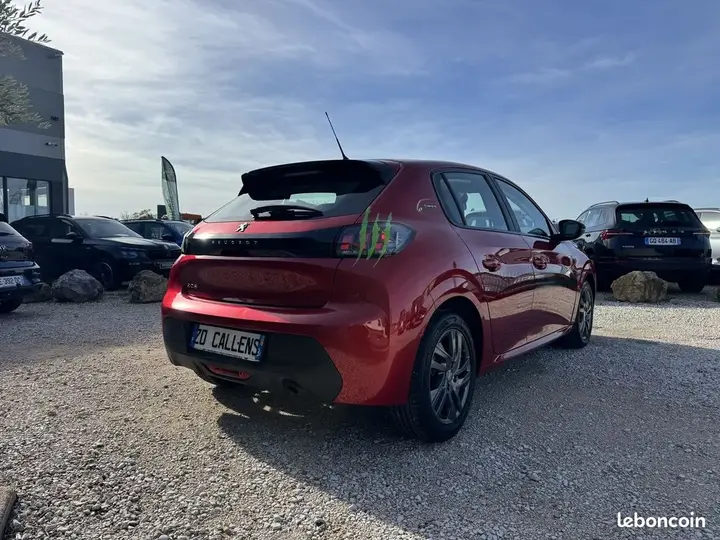 Peugeot 208 2022 photo 5