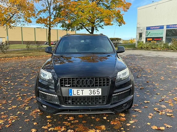 Audi Q7 2011 photo 3
