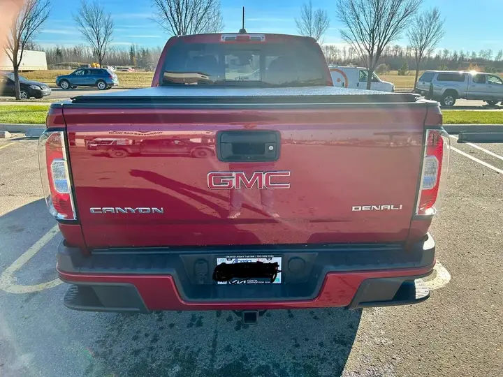 GMC Canyon 2017 photo 4