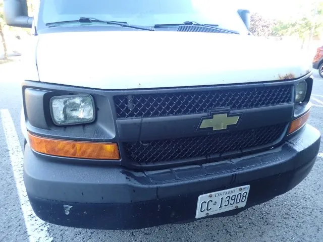 Chevrolet Express 2015 photo 2