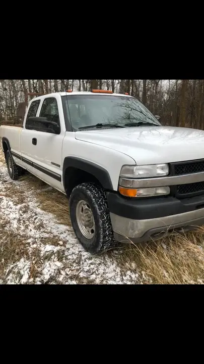Chevrolet Silverado 2500Hd 2002 photo 3
