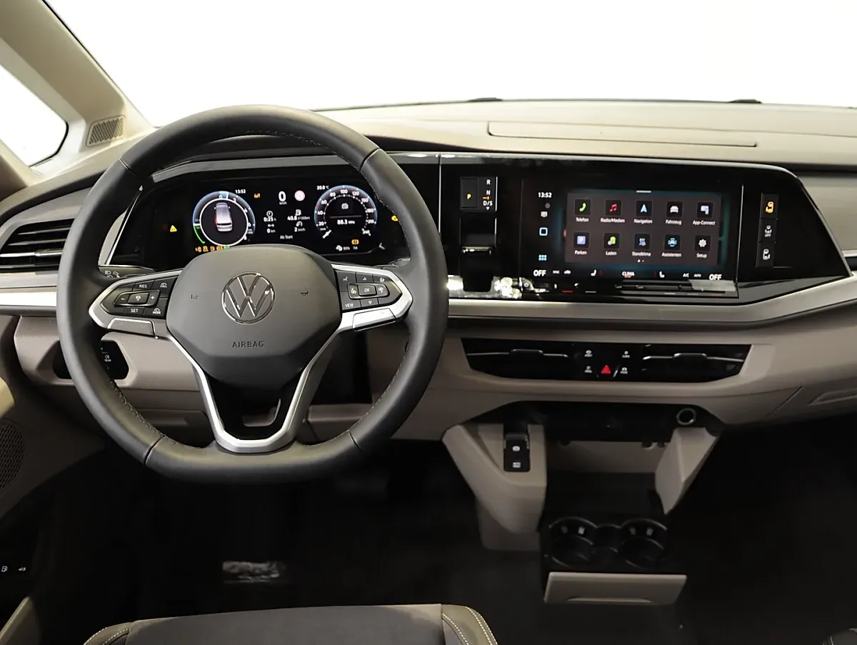 Volkswagen Multivan 2026 photo 2