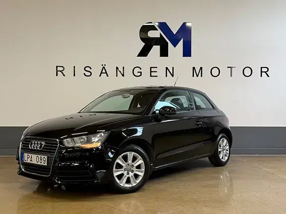 Audi A1 2011 photo 2