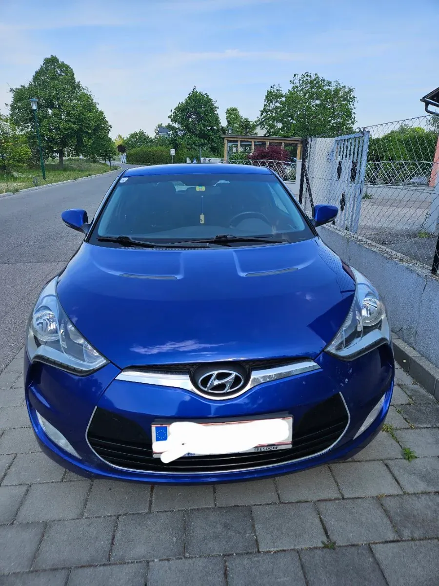 Hyundai Veloster