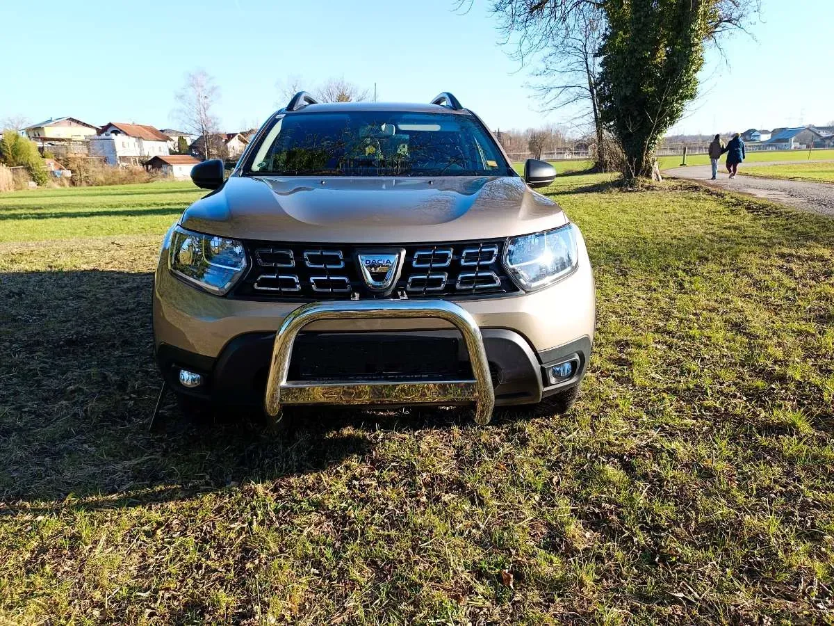 Dacia Duster 2018 photo 2