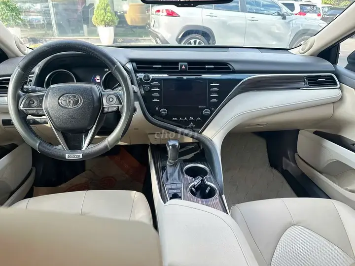 Toyota Camry 2020 photo 5