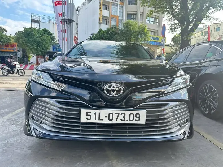 Toyota Camry 2020 photo 3