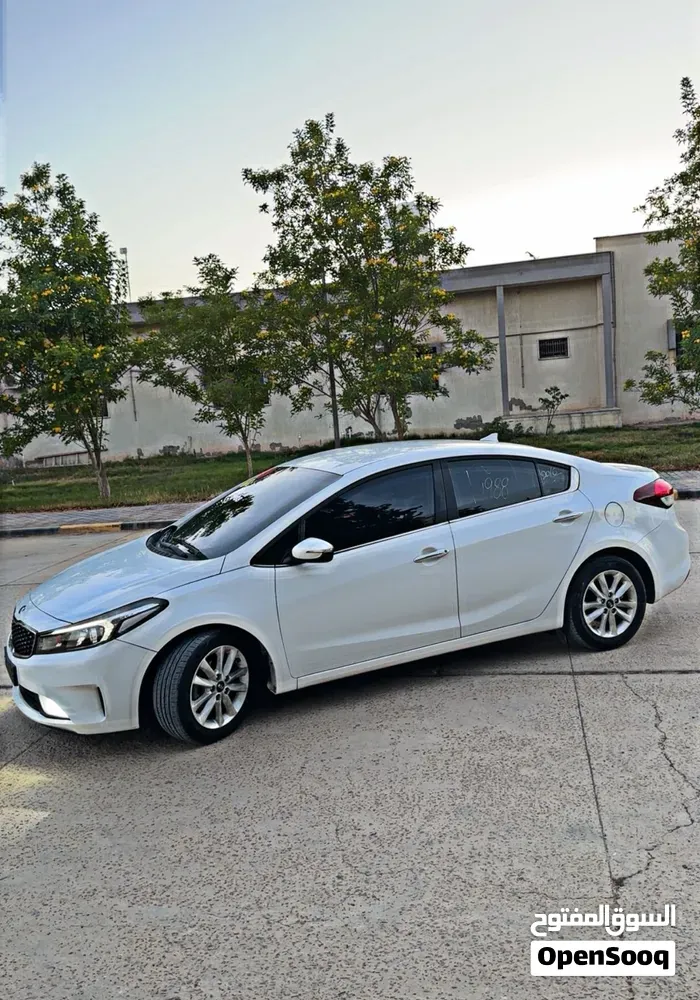 Kia K3 2017 photo 4